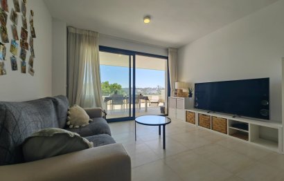 Resale - Apartment - Middle Floor Apartment - Estepona - Estepona Centro