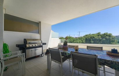 Resale - Apartment - Middle Floor Apartment - Estepona - Estepona Centro