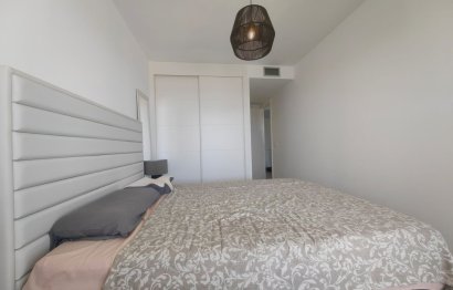 Resale - Apartment - Middle Floor Apartment - Estepona - Estepona Centro