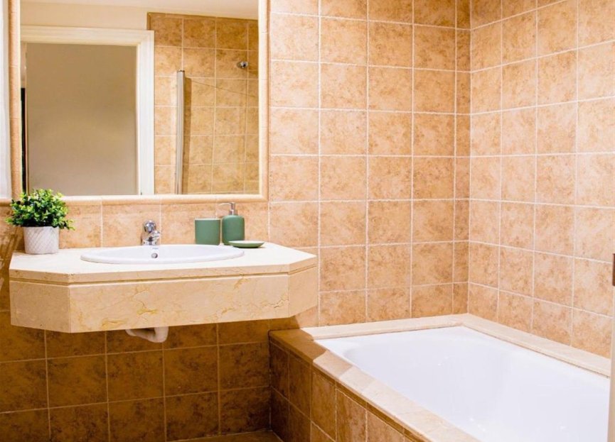 Reventa - Ground floor apartment - Estepona - Estepona Centro