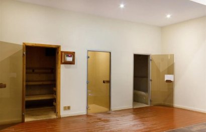 Reventa - Ground floor apartment - Estepona - Estepona Centro