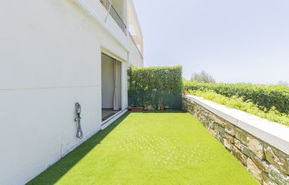 Resale - Apartment - Duplex - Marbella - Altos de los Monteros