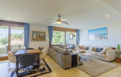 Resale - Apartment - Duplex - Marbella - Altos de los Monteros