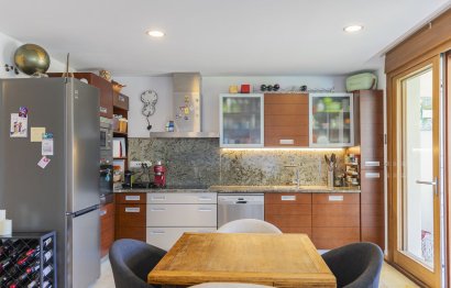 Resale - Apartment - Duplex - Marbella - Altos de los Monteros