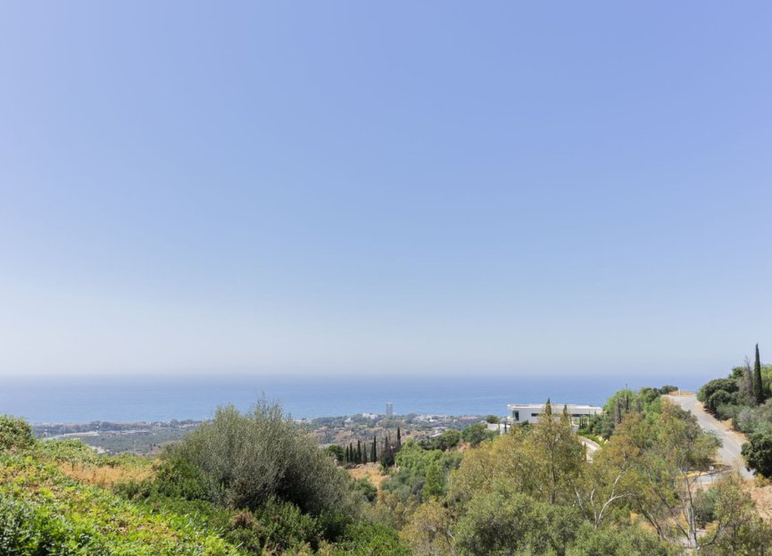 Resale - Apartment - Duplex - Marbella - Altos de los Monteros