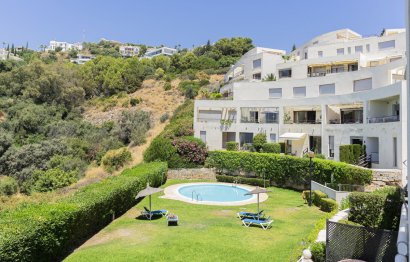 Resale - Apartment - Duplex - Marbella - Altos de los Monteros