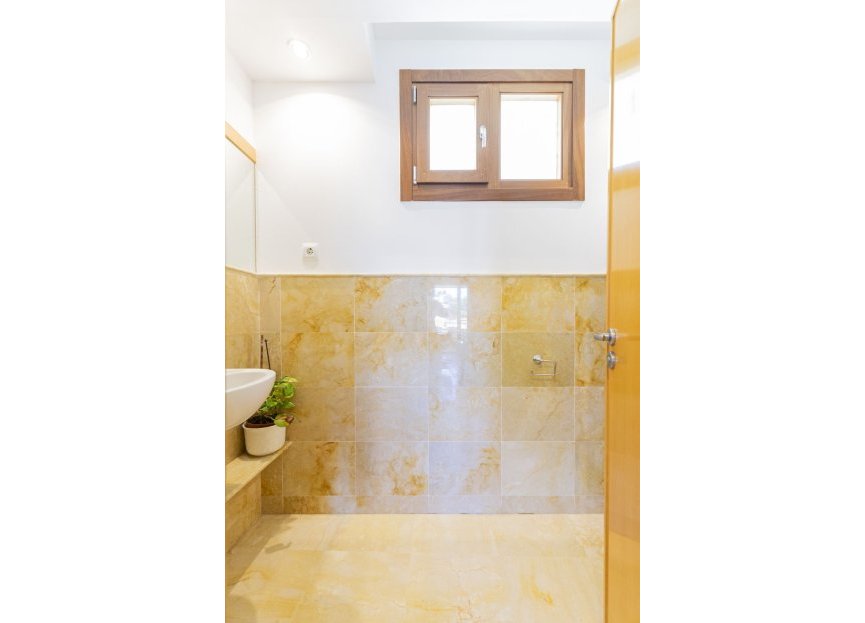 Resale - Apartment - Duplex - Marbella - Altos de los Monteros