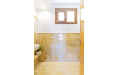 Resale - Apartment - Duplex - Marbella - Altos de los Monteros