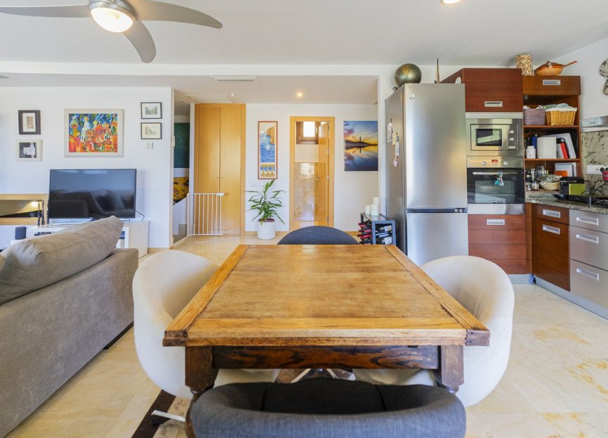 Resale - Apartment - Duplex - Marbella - Altos de los Monteros