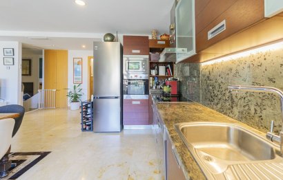 Resale - Apartment - Duplex - Marbella - Altos de los Monteros