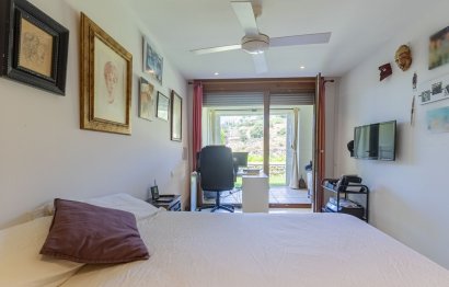 Resale - Apartment - Duplex - Marbella - Altos de los Monteros