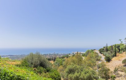 Resale - Apartment - Duplex - Marbella - Altos de los Monteros