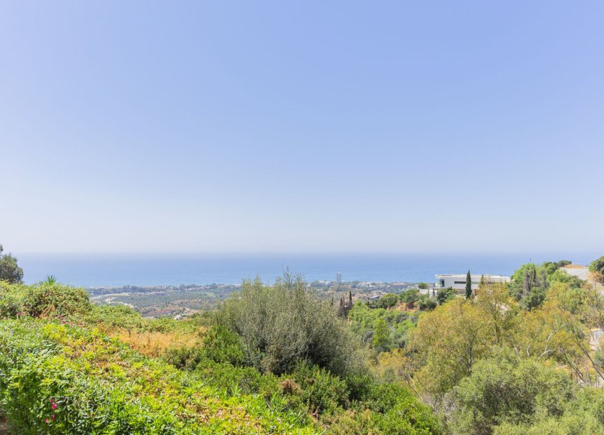 Resale - Apartment - Duplex - Marbella - Altos de los Monteros