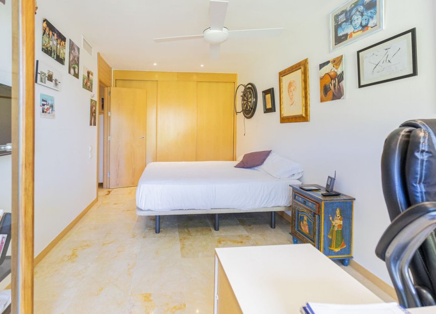 Resale - Apartment - Duplex - Marbella - Altos de los Monteros