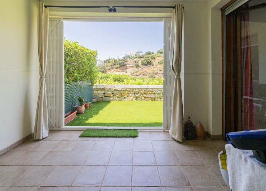 Resale - Apartment - Duplex - Marbella - Altos de los Monteros