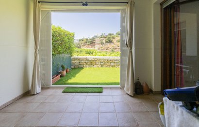 Resale - Apartment - Duplex - Marbella - Altos de los Monteros