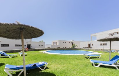 Resale - Apartment - Duplex - Marbella - Altos de los Monteros