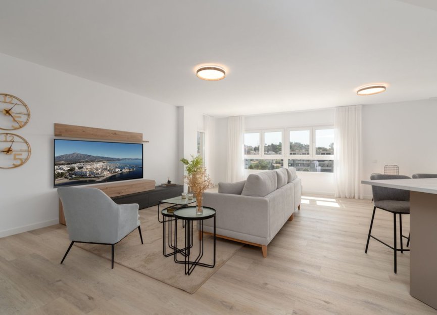 Resale - Apartment - Top Floor Apartment - Marbella - Nueva Andalucia