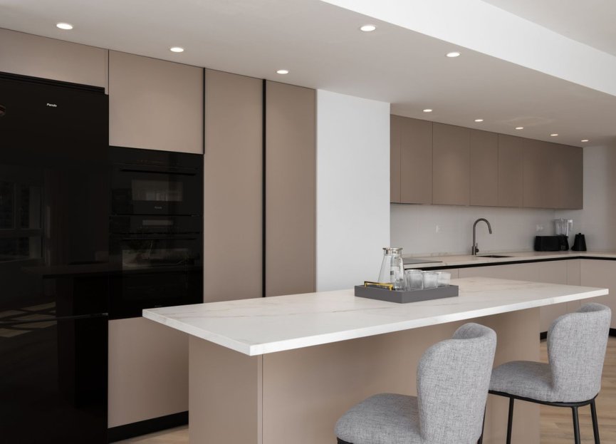 Resale - Apartment - Top Floor Apartment - Marbella - Nueva Andalucia