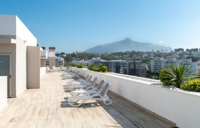 Resale - Apartment - Top Floor Apartment - Marbella - Nueva Andalucia