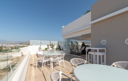 Resale - Apartment - Top Floor Apartment - Marbella - Nueva Andalucia