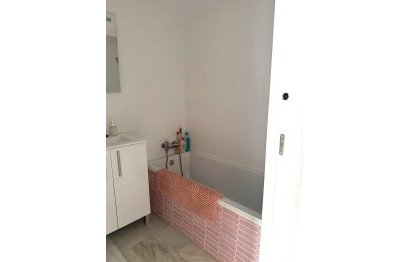 Resale - Ground floor apartment - Casares - Casares Playa