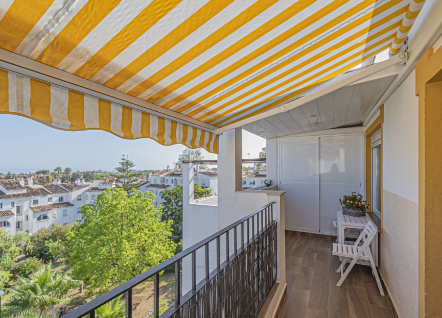 Resale - Apartment - Top Floor Apartment - Estepona - Diana Park