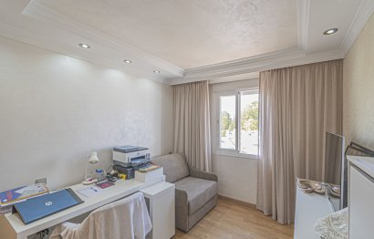 Resale - Apartment - Top Floor Apartment - Estepona - Diana Park