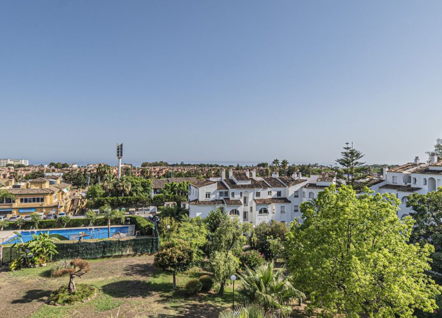Resale - Apartment - Top Floor Apartment - Estepona - Diana Park