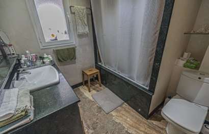 Resale - Apartment - Top Floor Apartment - Estepona - Diana Park