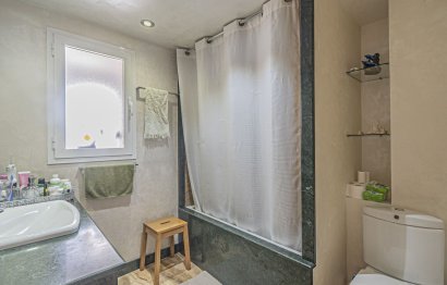 Resale - Apartment - Top Floor Apartment - Estepona - Diana Park