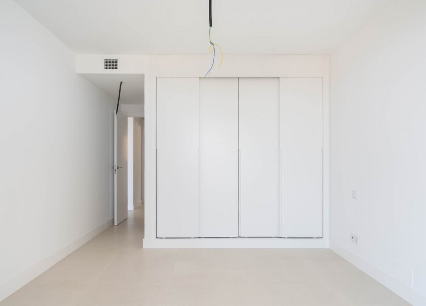 Resale - Apartment - Middle Floor Apartment - Fuengirola - Fuengirola Centro