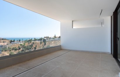 Resale - Apartment - Middle Floor Apartment - Fuengirola - Fuengirola Centro