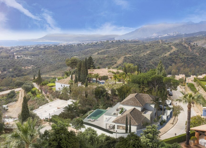 Resale - House - Detached Villa - Marbella - Elviria