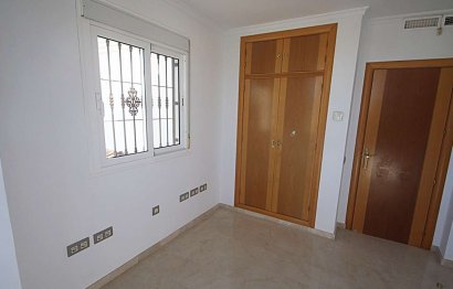 Resale - House - Detached Villa - Benalmádena - Benalmadena Centro