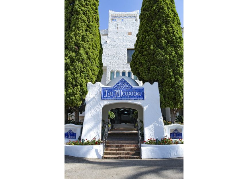 Resale - Apartment - Penthouse - Marbella - Puerto Banús