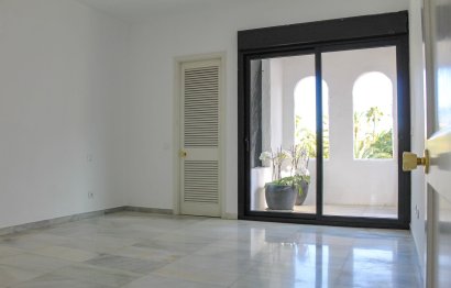 Resale - Apartment - Penthouse - Marbella - Puerto Banús