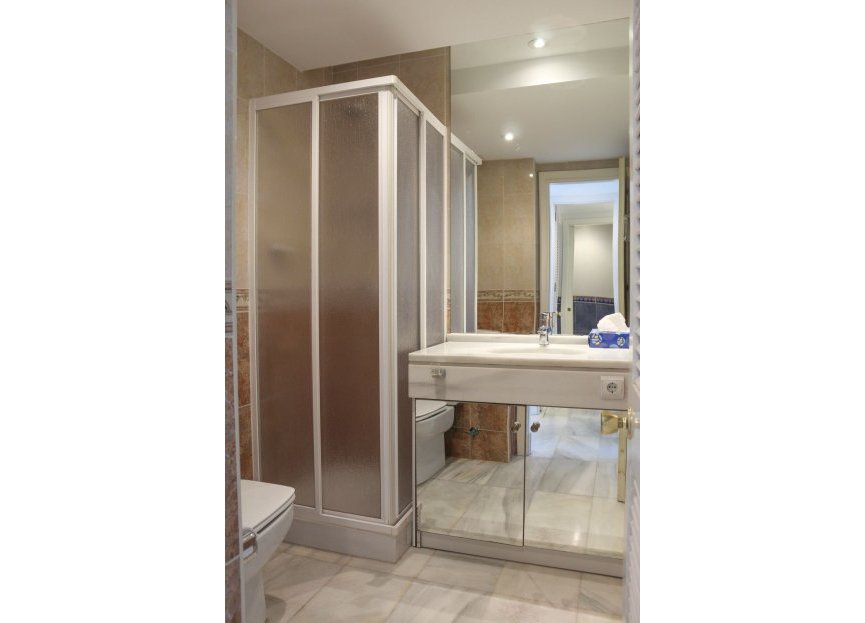 Resale - Apartment - Penthouse - Marbella - Puerto Banús