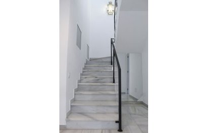 Resale - Apartment - Penthouse - Marbella - Puerto Banús