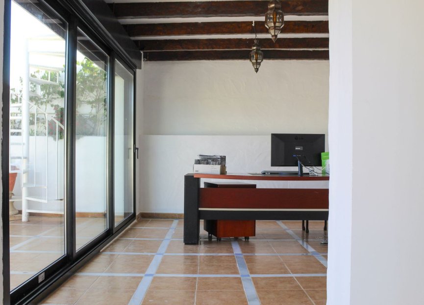 Resale - Apartment - Penthouse - Marbella - Puerto Banús