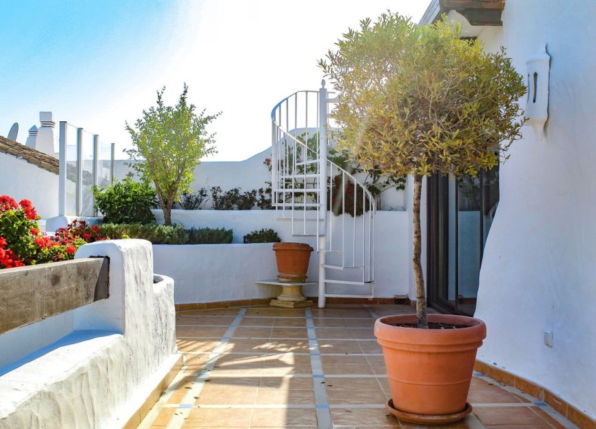 Resale - Apartment - Penthouse - Marbella - Puerto Banús