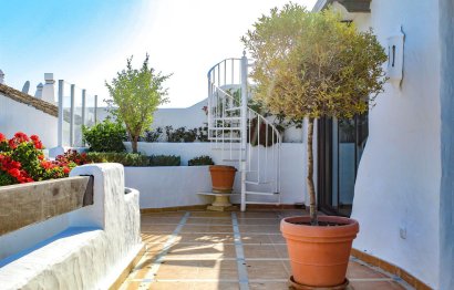 Resale - Apartment - Penthouse - Marbella - Puerto Banús