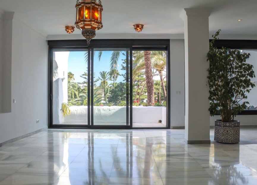 Resale - Apartment - Penthouse - Marbella - Puerto Banús