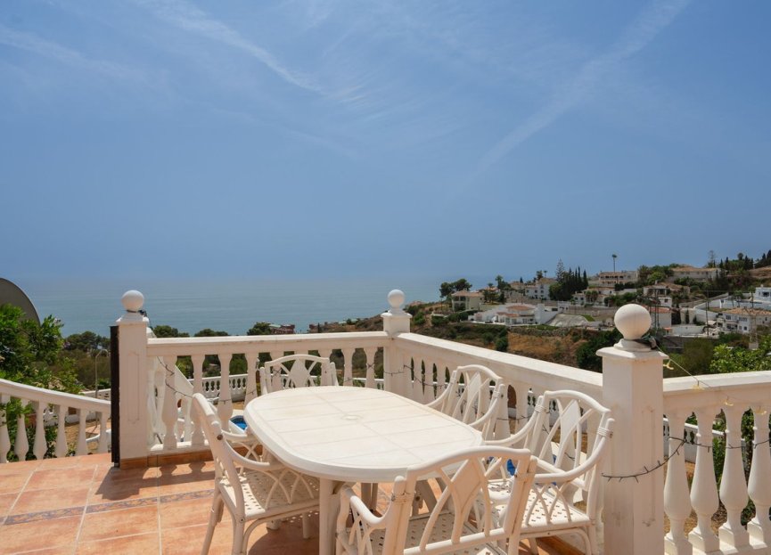 Resale - House - Detached Villa - Benalmádena - Benalmadena Pueblo