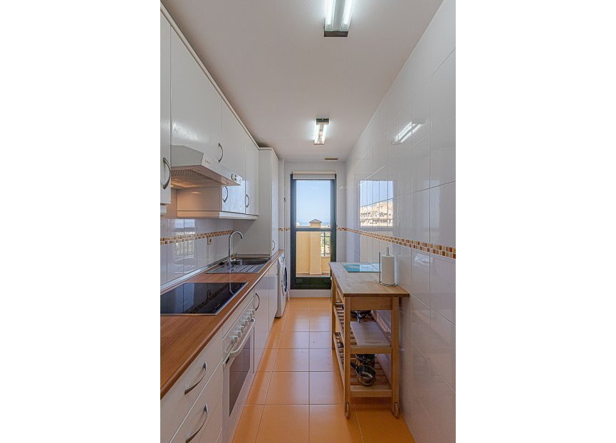 Resale - Apartment - Middle Floor Apartment - Benalmádena - Benalmadena Centro