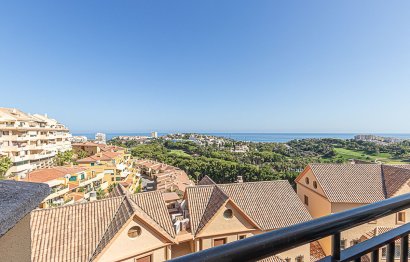 Resale - Apartment - Middle Floor Apartment - Benalmádena - Benalmadena Centro