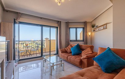 Resale - Apartment - Middle Floor Apartment - Benalmádena - Benalmadena Centro