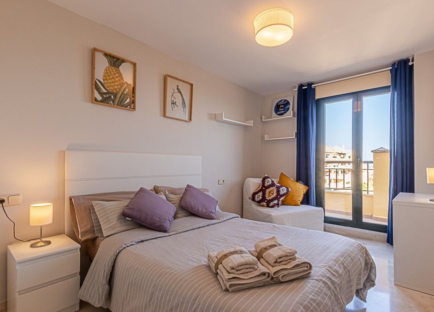 Resale - Apartment - Middle Floor Apartment - Benalmádena - Benalmadena Centro