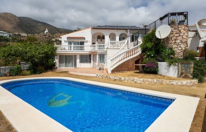 Resale - House - Detached Villa - Benalmádena - Benalmadena Pueblo