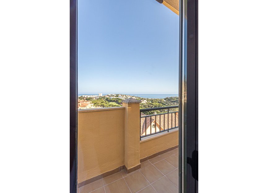 Resale - Apartment - Middle Floor Apartment - Benalmádena - Benalmadena Centro